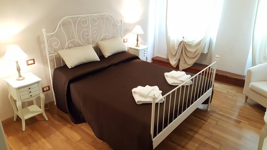 Maison Sara Флоренция Екстериор снимка